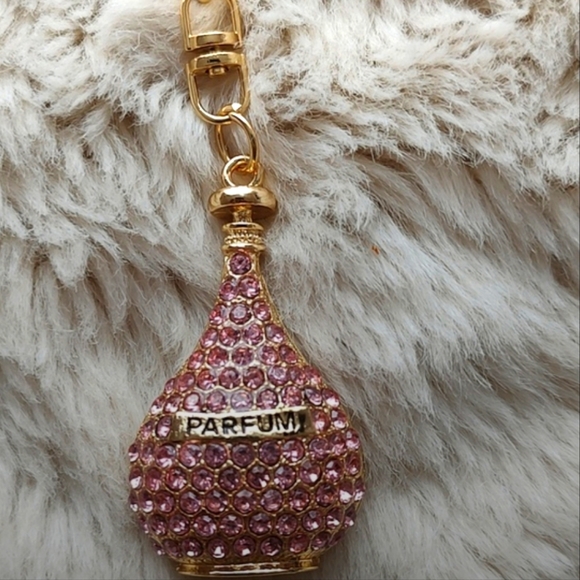 NWT Perfume Bottle Key Chain Bag Charm - Picture 2 of 2